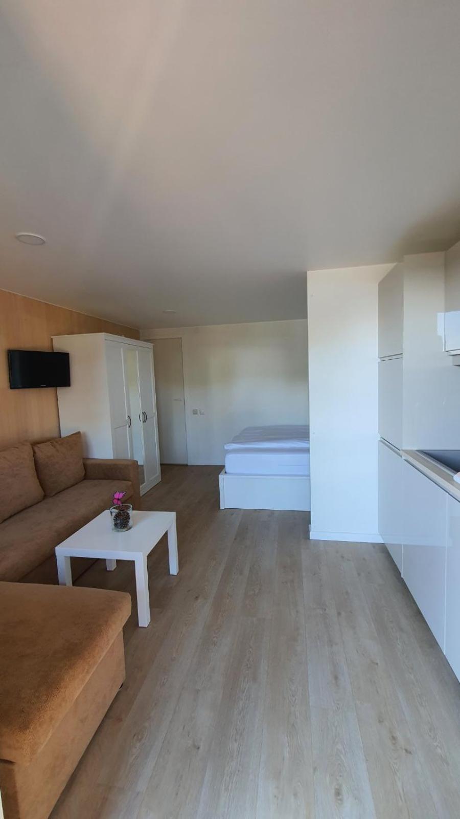 Apartamentai Goda & Roma 네링가 객실 사진