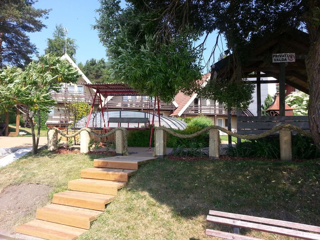 Apartamentai Goda & Roma 네링가 외부 사진