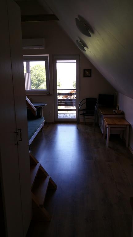 Apartamentai Goda & Roma 네링가 객실 사진