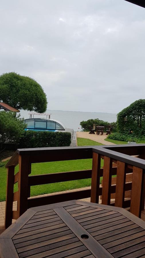 Apartamentai Goda & Roma 네링가 외부 사진